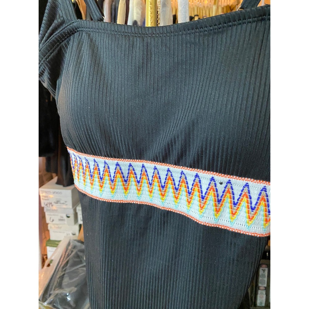 Black NWOT One Piece Swimsuit Ruffle Strap Zig Zag Waist Ribbed Size L - Picture 6 of 7